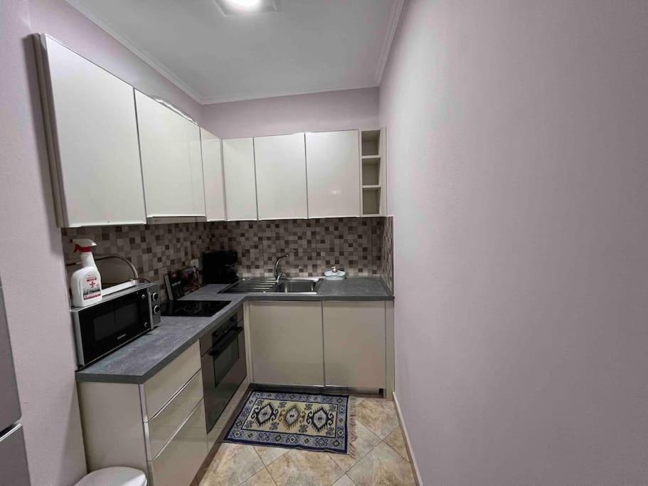Tea Summer Apartment